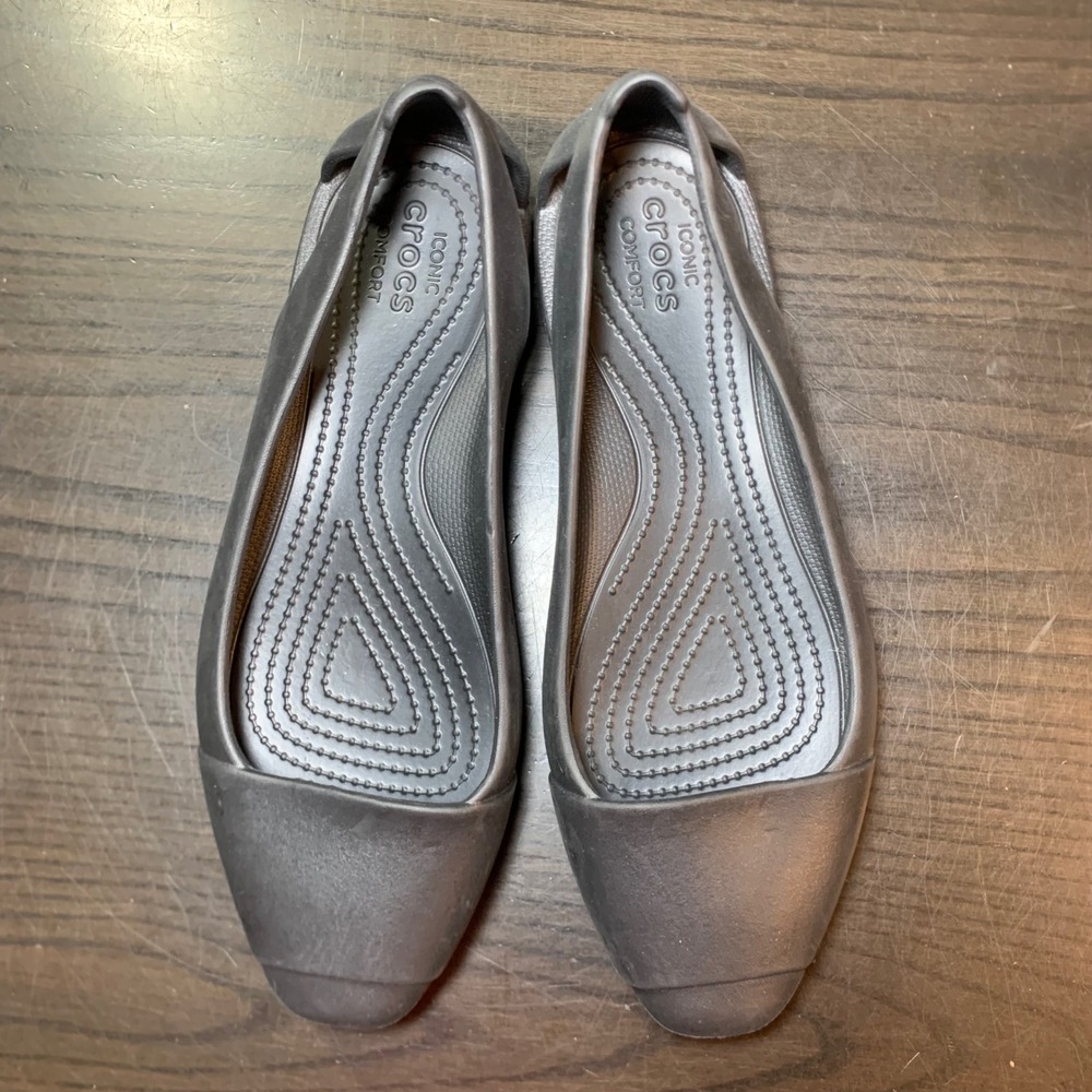 Crocs Sienna Flat Womens 9 Black Square Toe Cutout Slip On Comfort Shoes